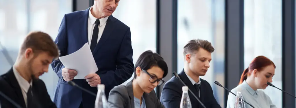貝氏商學院 (前卡斯商學院) (Bayes Business School, City University of London)